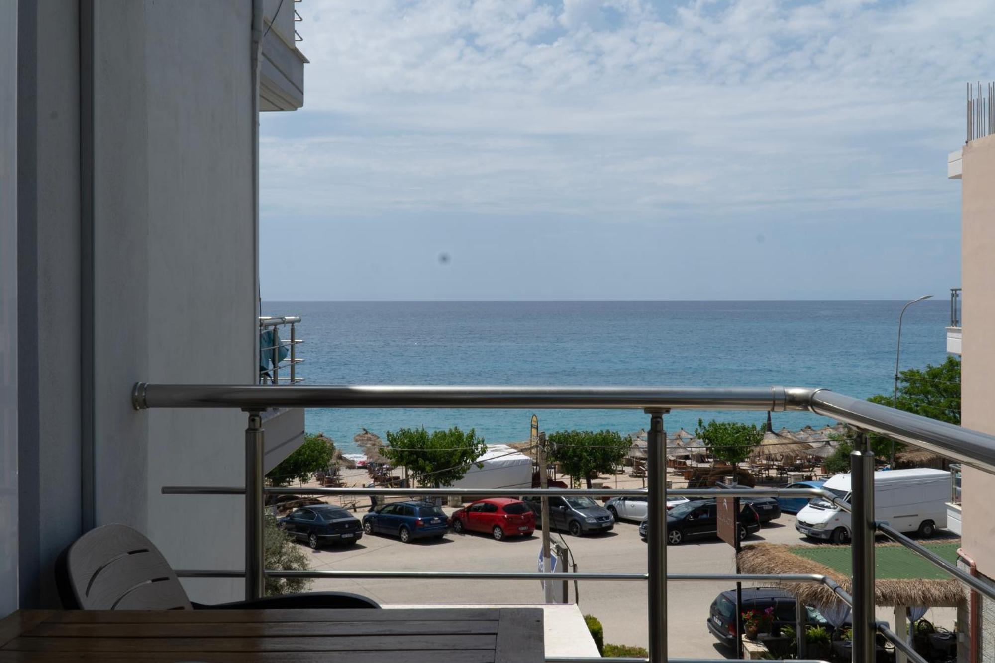 Rondo's Hotel 3*
