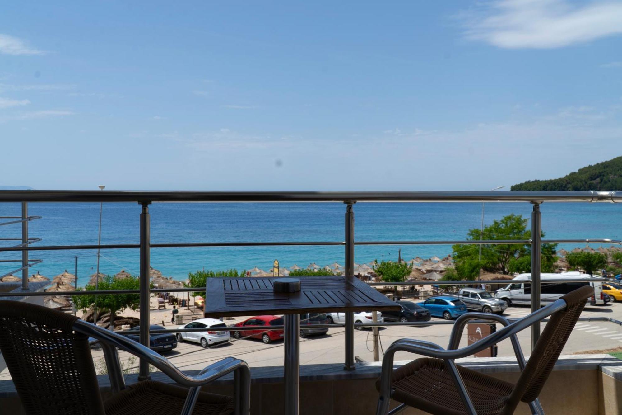 Hotel Rondo's Himare