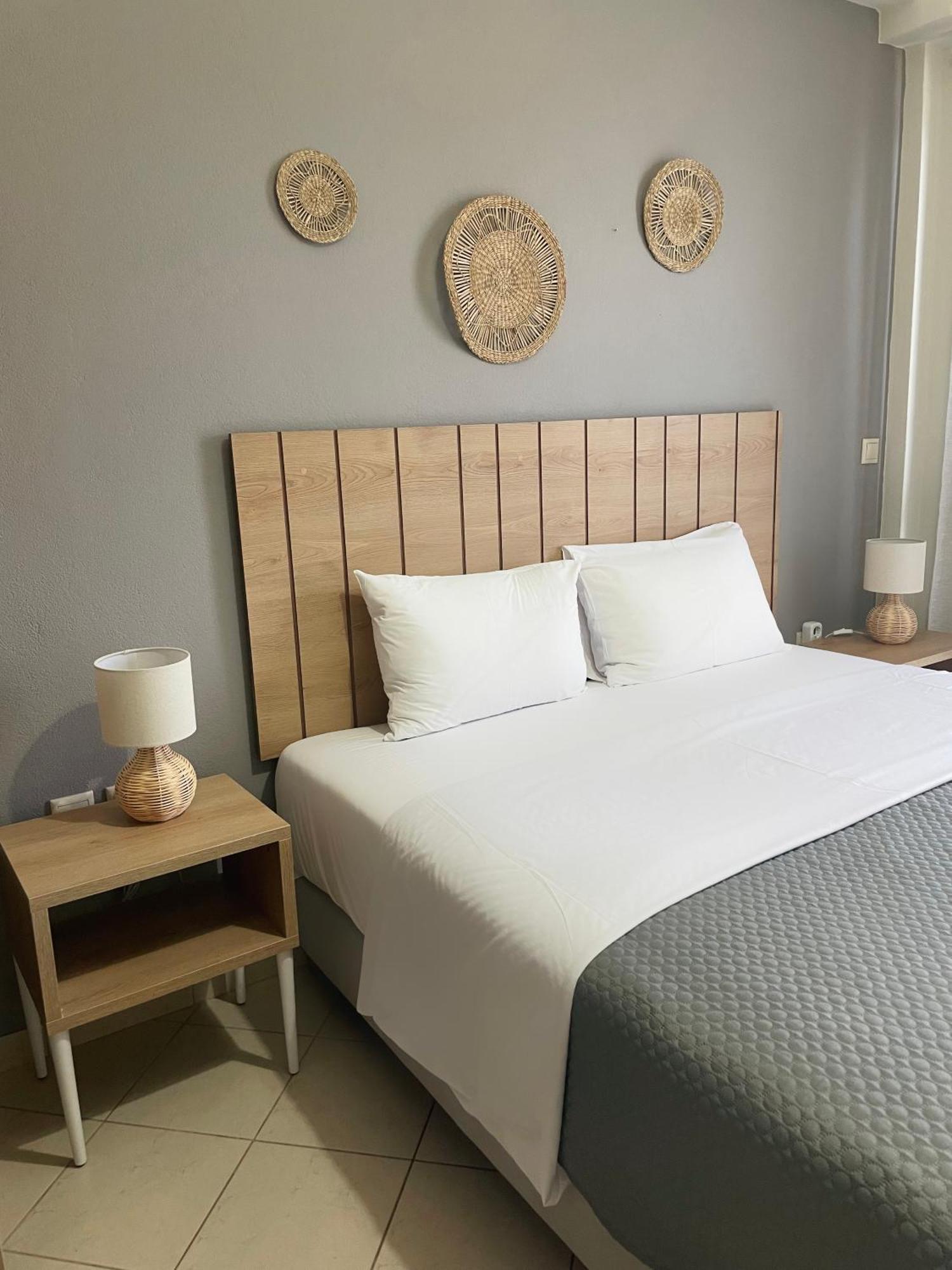 Rondo's Hotel Himare